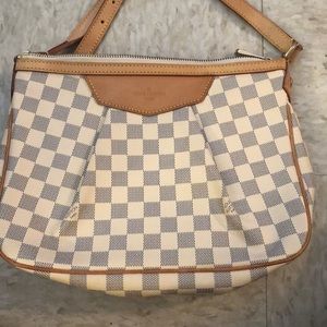 Louis Vuitton bag